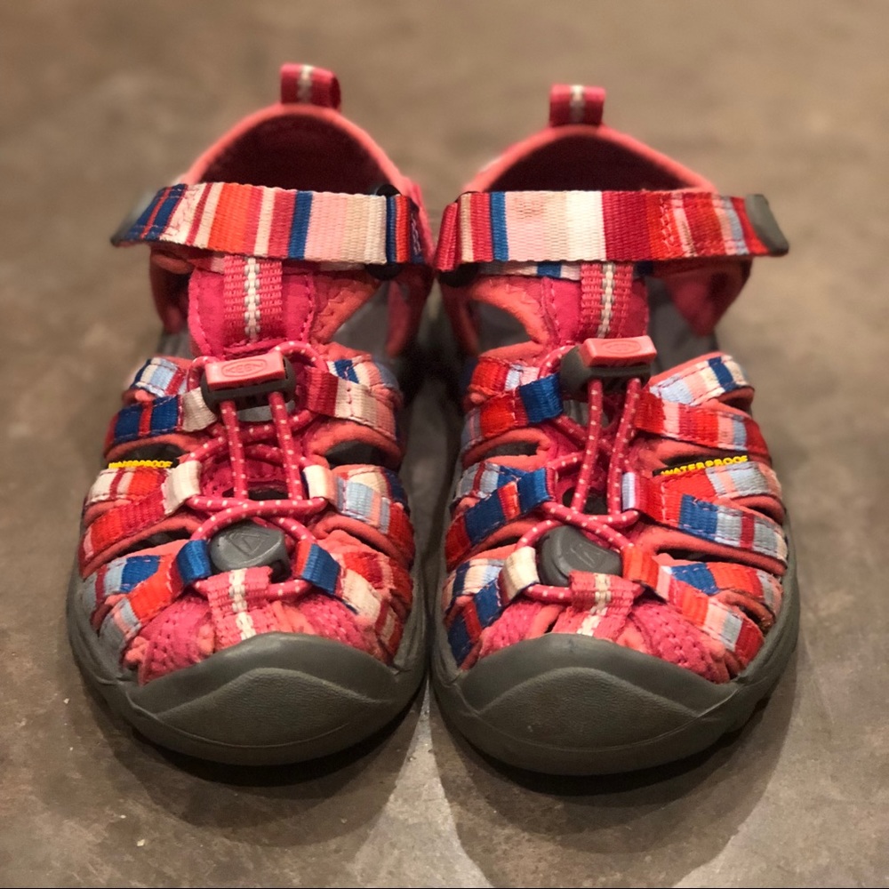 Keen Pink WHISPER Waterproof Sandal (8)
